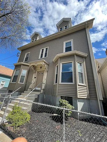 14 Cutter St #1L Photo 1