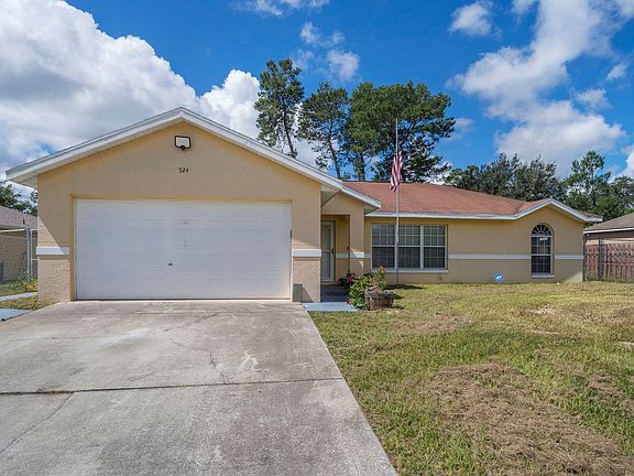 2nd image of 524 Marion Oaks Ln