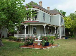 605 Washburn St, Taylor, TX 76574