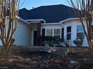 863 Cedar Branch Ln, Lawrenceville, GA 30043