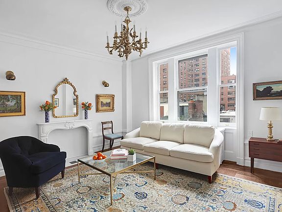 2nd image of 305 W 72nd St APT 7C