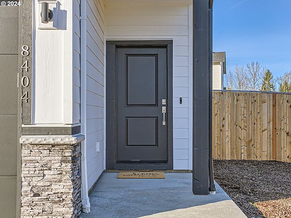 2nd image of 8404 NE 51st Ct
