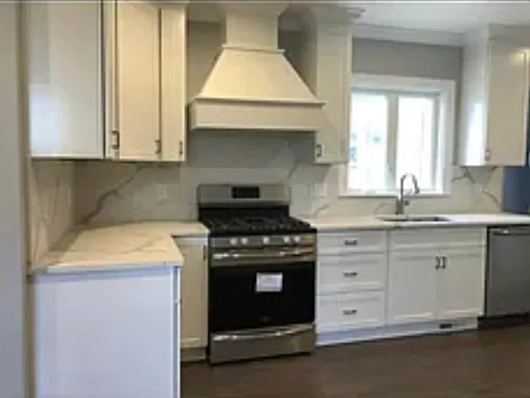 258 Main St #2 — Photo 3