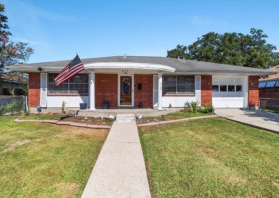 1st image of 2137 Esplanade Pl
