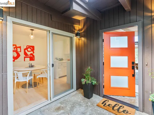 5833 Colton Blvd, Oakland, CA 94611