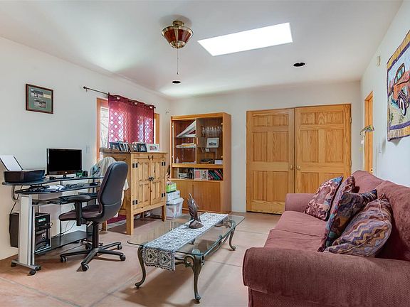 4th image of 810 Camino Don Emilio