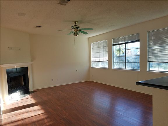 4th image of 16210 Viki Lynn Pl