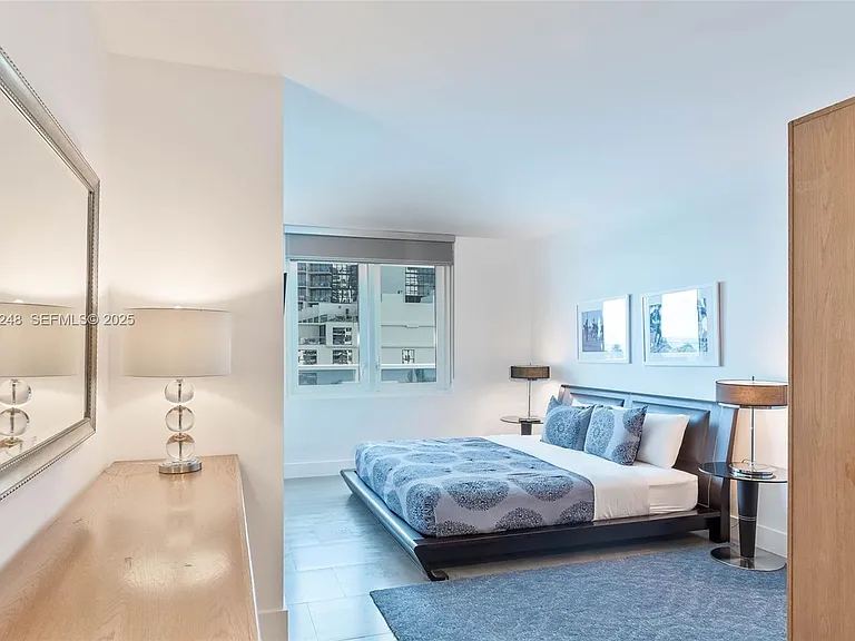 2301 Collins Ave #507 — Photo 15