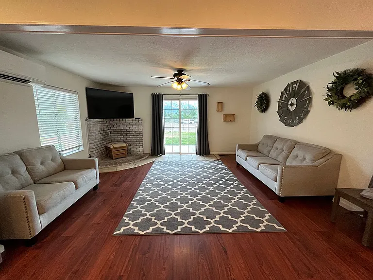 1030 Dresslerville Rd — Photo 17