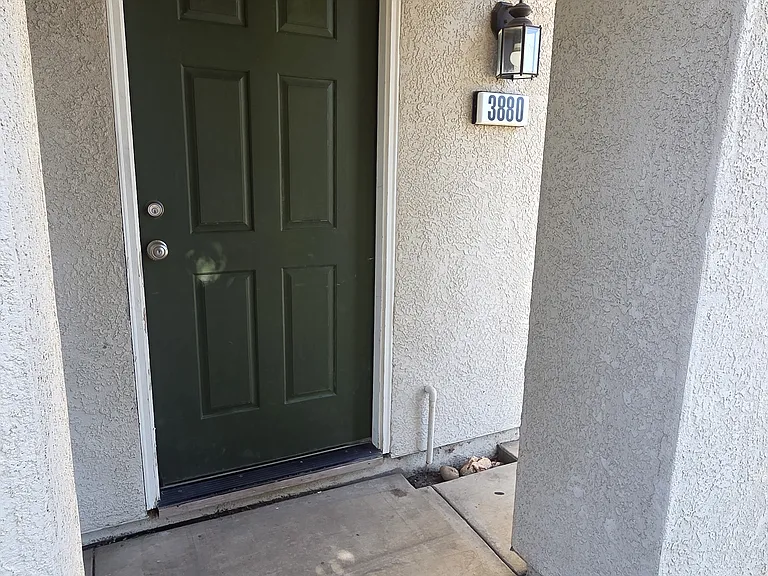3880 Solstice Ave — Photo 5