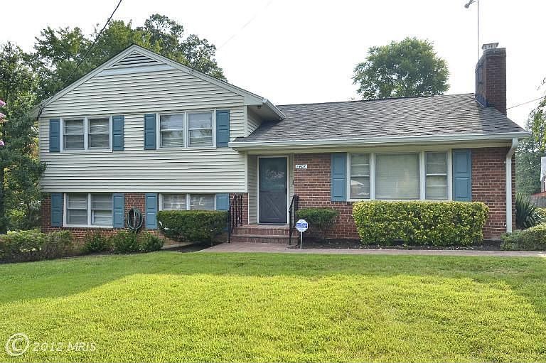 1st image of 1407 Mayflower Dr