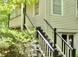 221 E 56th St UNIT 3, Savannah, GA 31405