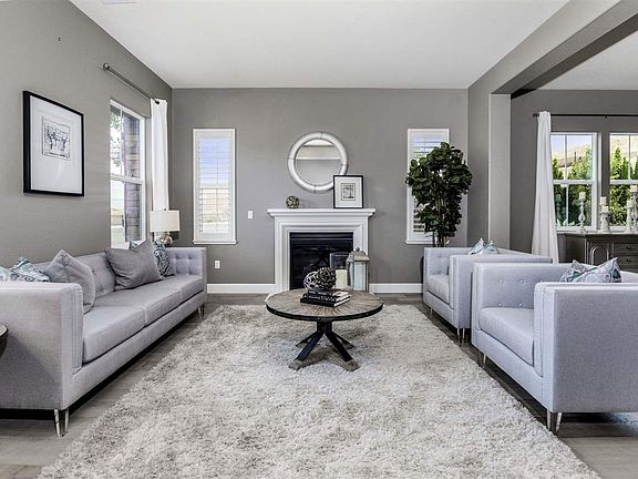 5th image of 5095 Volterra Ct