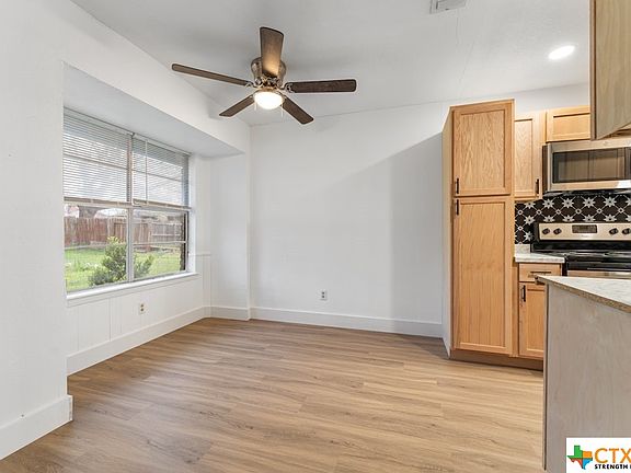 2nd image of 4403 Mountain View Dr