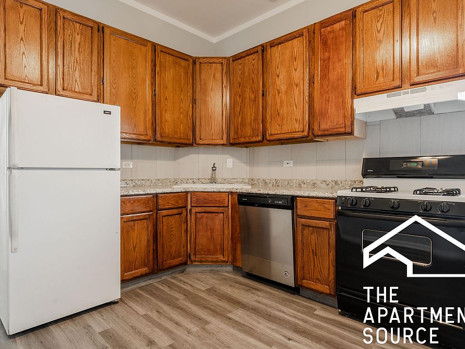 1st image of 2956 N Hamlin Ave #6ph31n29j