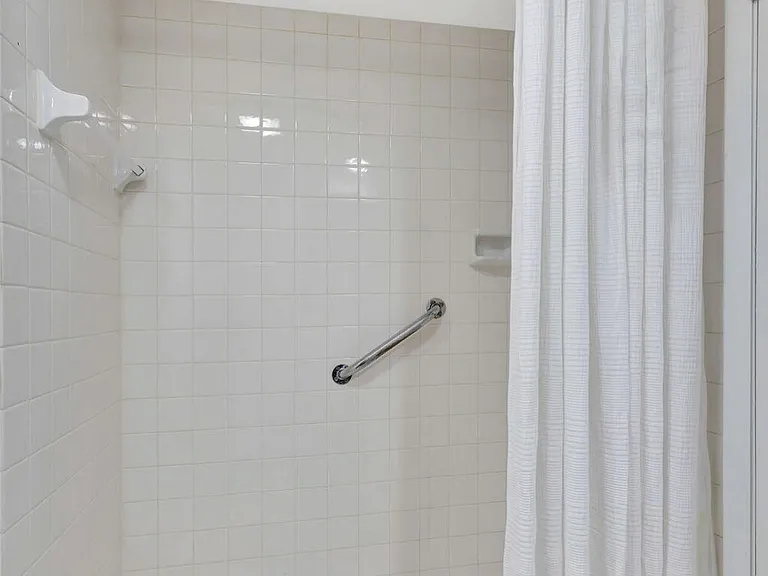 99 Lake Arbor Dr — Photo 12