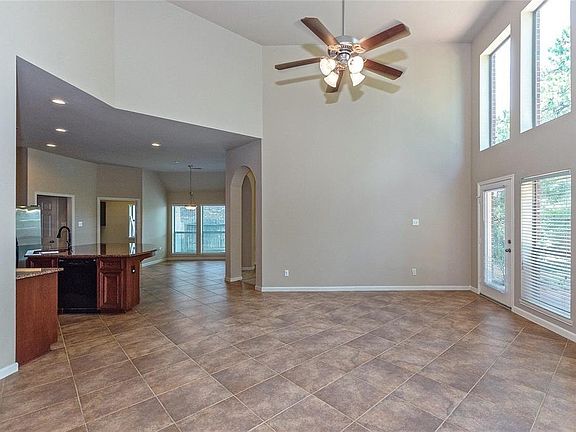 5th image of 16015 E Harbour Bend Ln