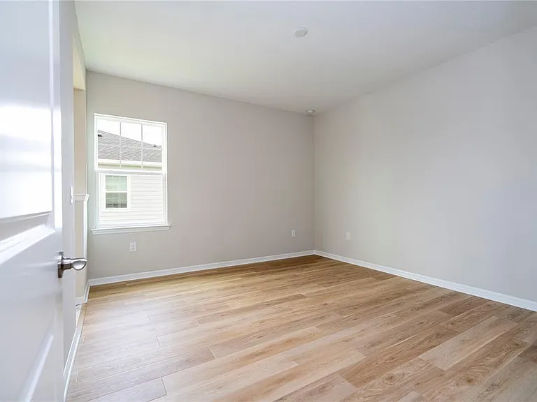 450 Winter Grove Blvd — Photo 91