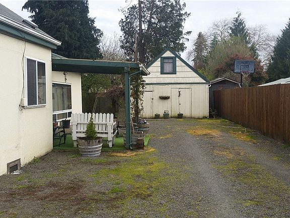 5th image of 1400 S 8th Ave