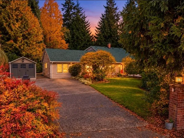 1805 204th Place SW, Lynnwood, WA 98036