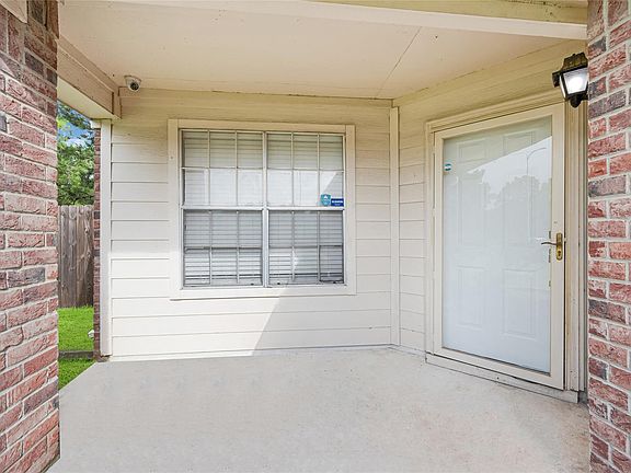 4th image of 9511 Cantonwood Ct