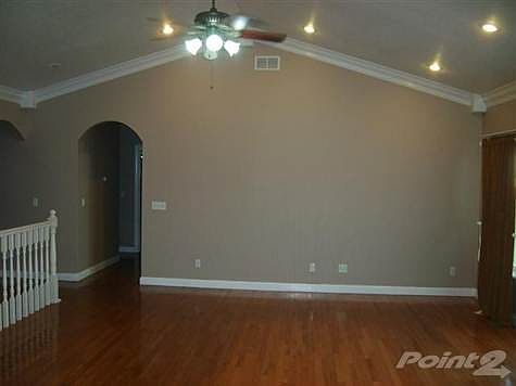 4th image of 2557 Brownwood Ct