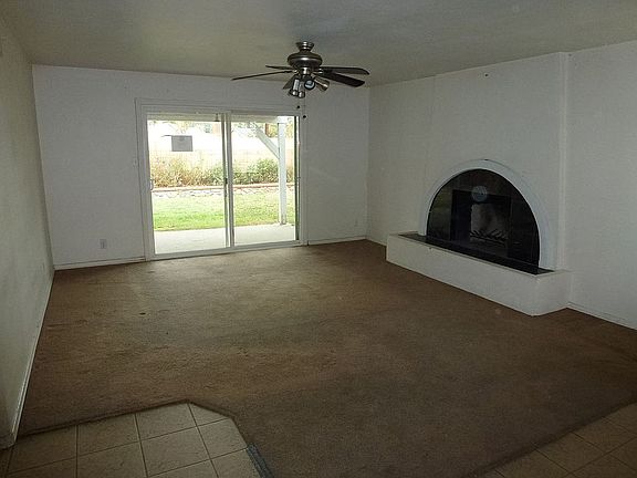 2nd image of 845 Calle La Palmera