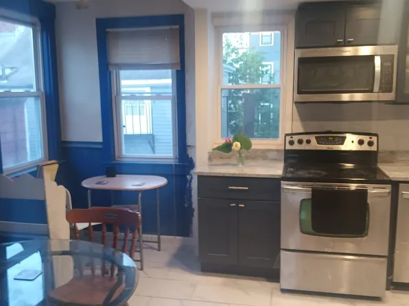 67 Gore St, Cambridge, MA