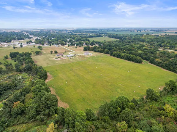 S Canary Ln, Commerce, OK 74339