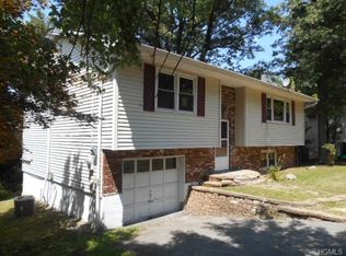 315 Walnut Ave, New Windsor, NY 12553