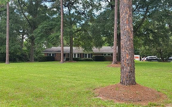 2nd image of 23110 NW 201st Pl