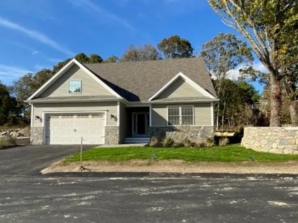 20 Abbey Ln #15, Westerly, RI 02891