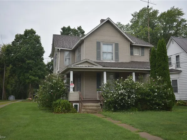 22 S Church St, Willard, OH 44890