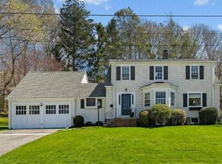 10 West Ave, Tiverton, RI 02878
