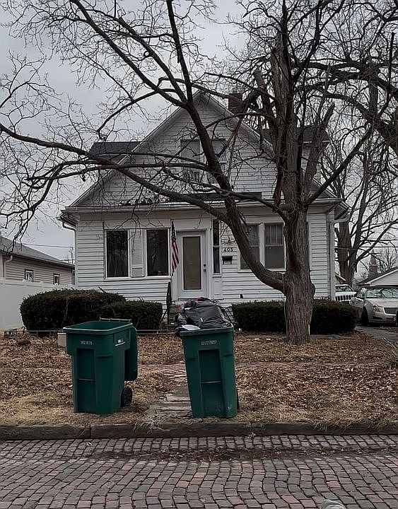 1st image of 405 S Sterling St