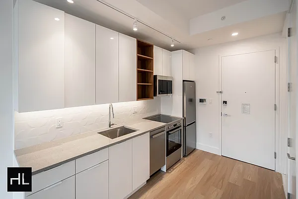 Rented by Highline Residential | media 36