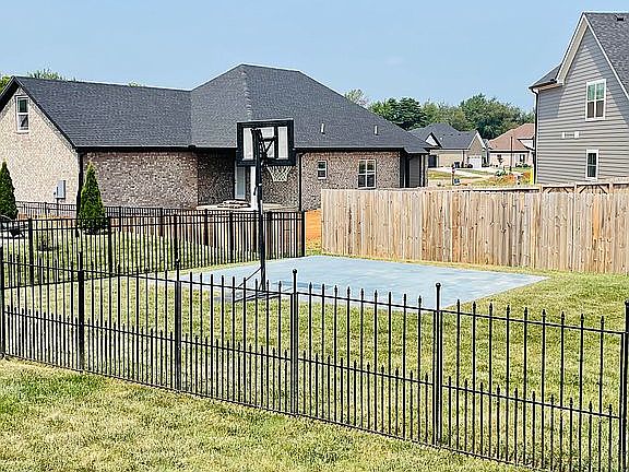 4th image of 1338 Muirfield Ln