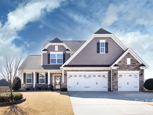 1704 Palazzo Dr, Waxhaw, NC 28173