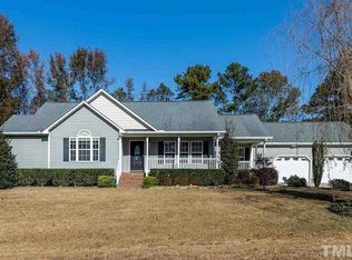 48 Eagle Pointe Ln, Clayton, NC 27520
