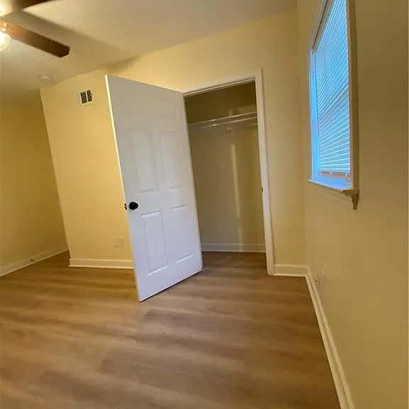 1683 Thornton Pl SW — Photo 6