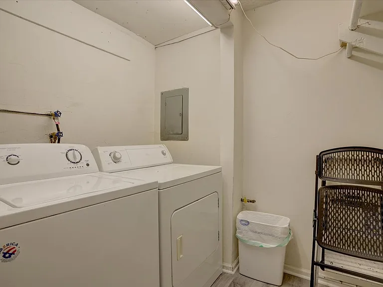 6940 W 55th Pl — Photo 21