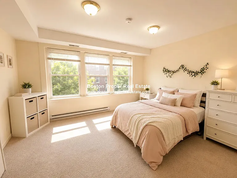 1406 Beacon St #7 — Photo 10