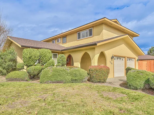 1264 Los Olivos Dr, Salinas, CA 93901