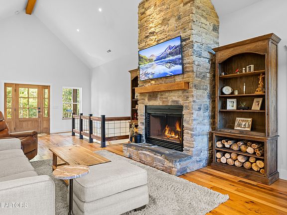 11th image of this home