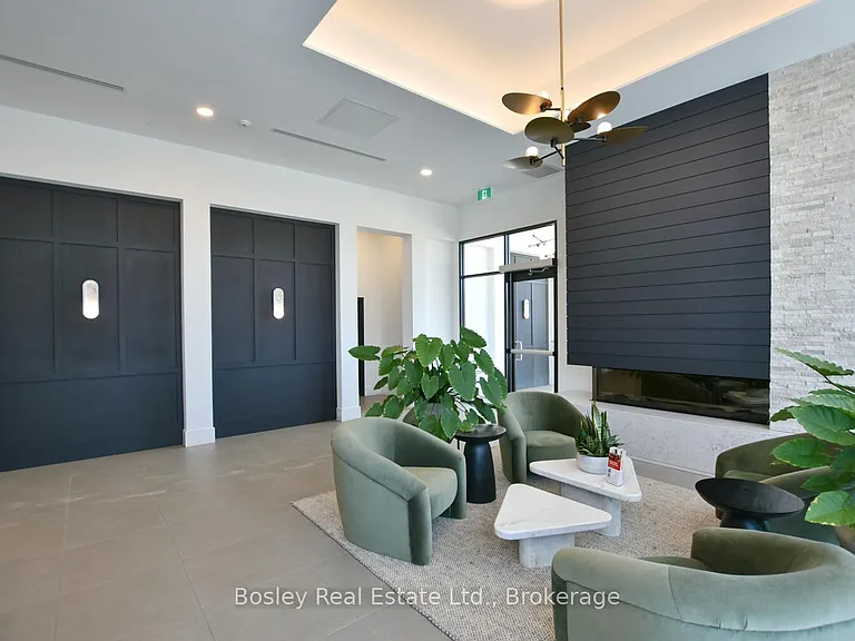 31 Huron St #227 — Photo 3