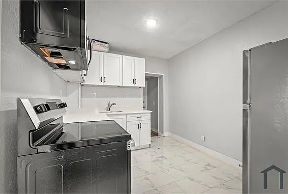 3524 Boulevard #4 — Photo 11