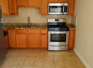 3701 Forest Ave, Brookfield, IL 60513