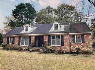 139 W White Rd, Collierville, TN 38017