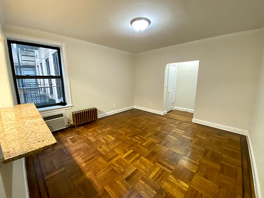 Rented by LRGNY Group, Inc. | media 18