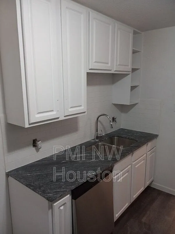 2 bed, 2.0 bath, 1036 sqft, $1,400 — Photo 1